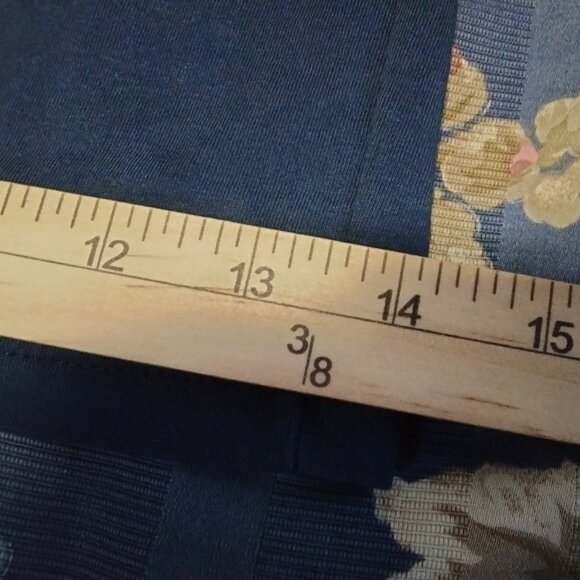 Vespa Italia Italian Kids Size 5-6 (Euro) Embroidered 100% Cotton Tee Shirt - Picture 8 of 10